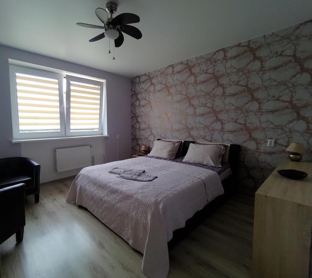 Hotel Poilsis Palangoje Pas Daiva Palanga Esterno foto