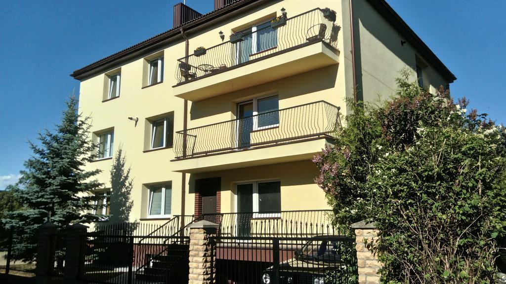 Hotel Poilsis Palangoje Pas Daiva Palanga Esterno foto